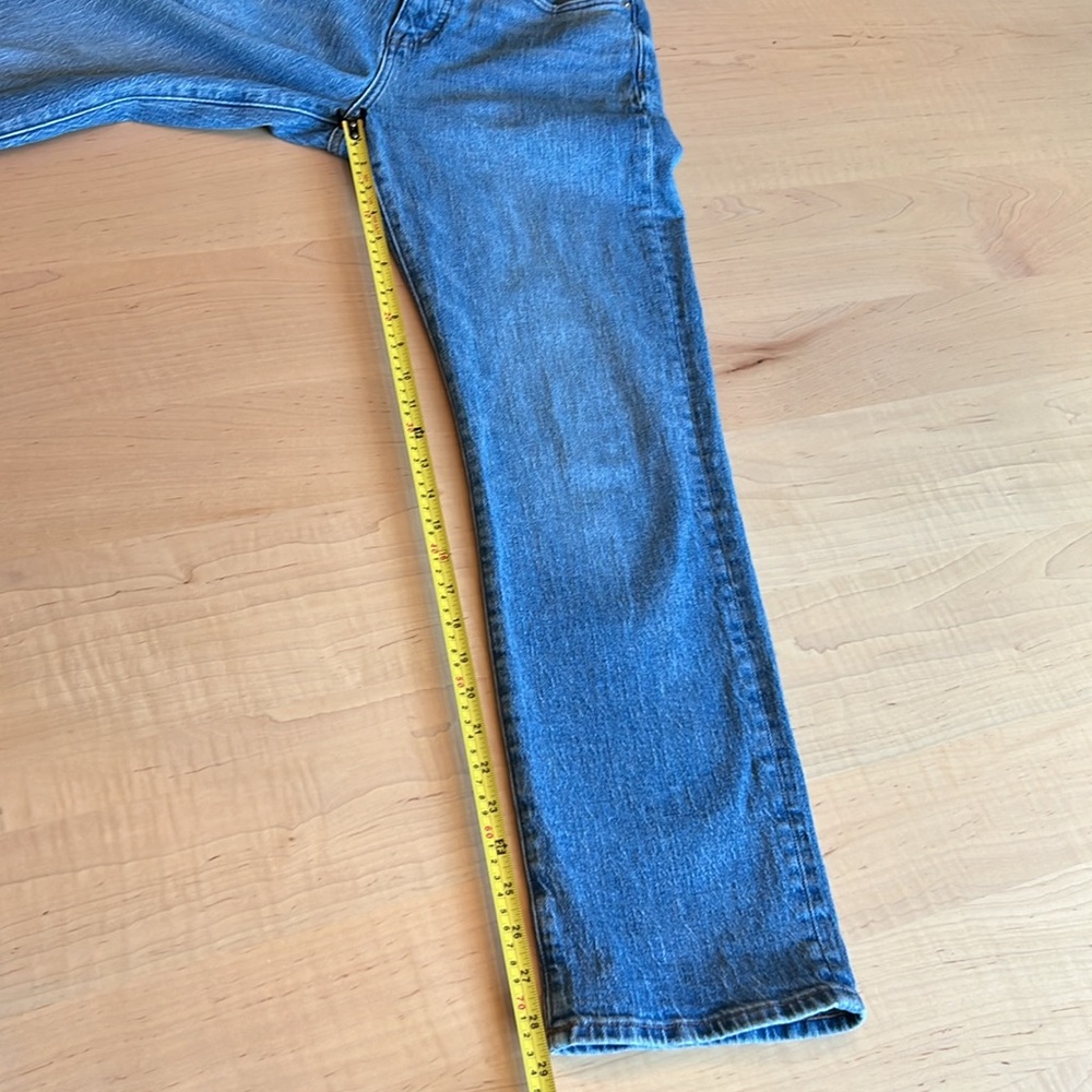 Madewell 90s Straight Jeans - Picture 13 of 14